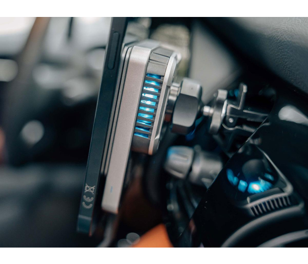 Verbatim Charge ´n´ Drive Magnetic Wireless Car Charger - 1340212 - zdjęcie 7